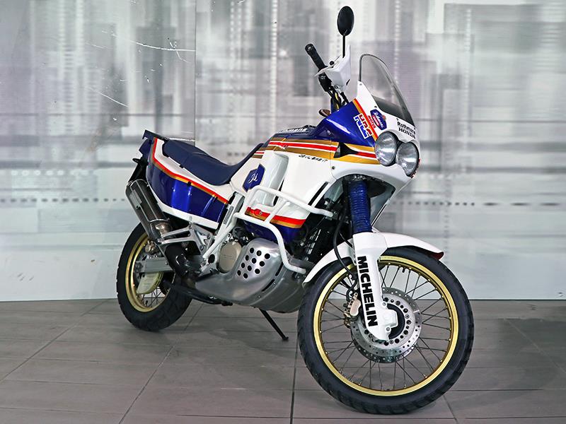 Moto honda africa twin 750 usato #5