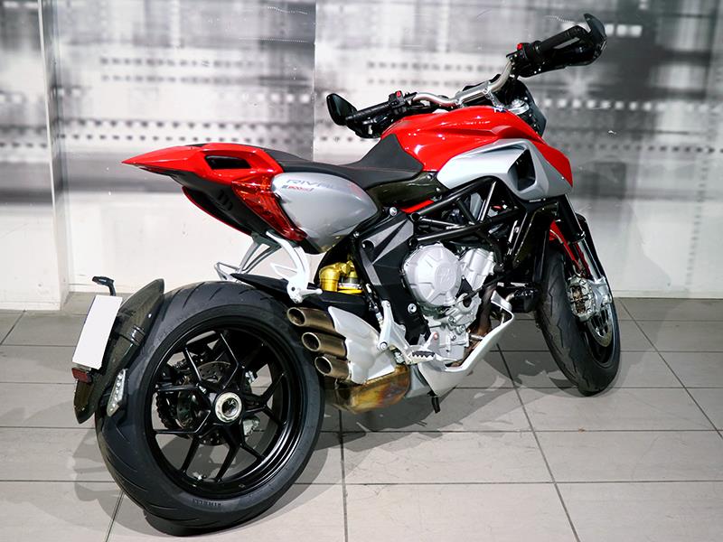 Mv Agusta Rivale Eas Abs Colore Grigio Rosso Usato In Vendita