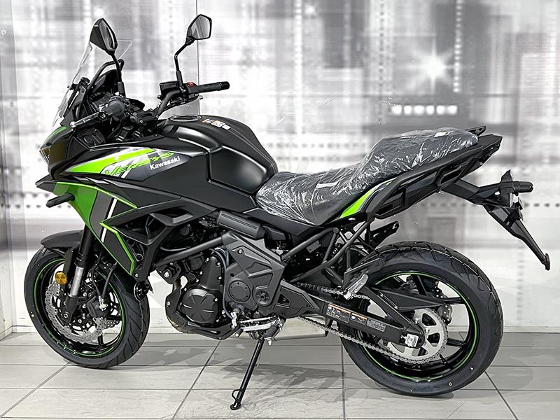 Kawasaki Versys 650 ABS Colore Green Black Nuovo In Vendita