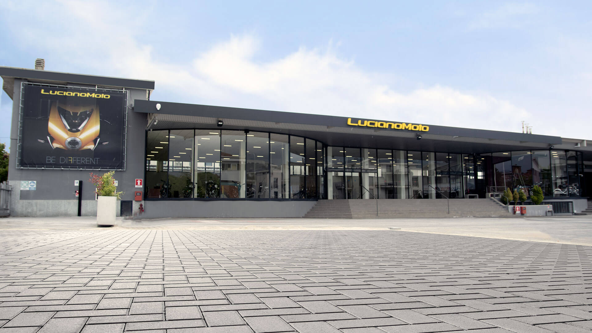 Cuneo Store Luciano Moto Cuneo Store Luciano Moto